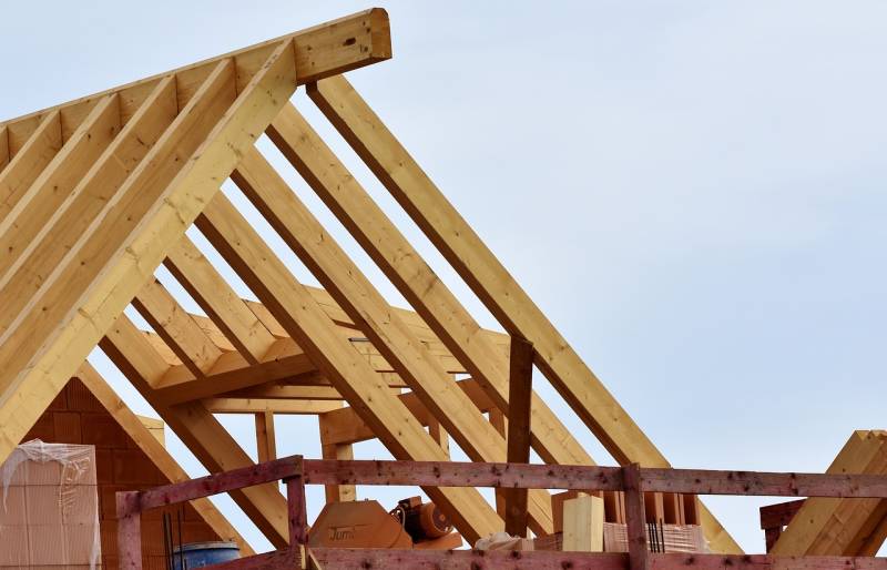 Construction de maison en ossature bois à Condrieu respectueuse de l'environnement et économique